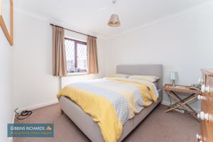 Bedroom- click for photo gallery